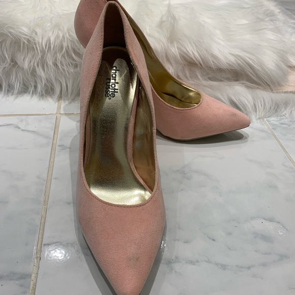 Pretty pink heels - Picture 2 of 6